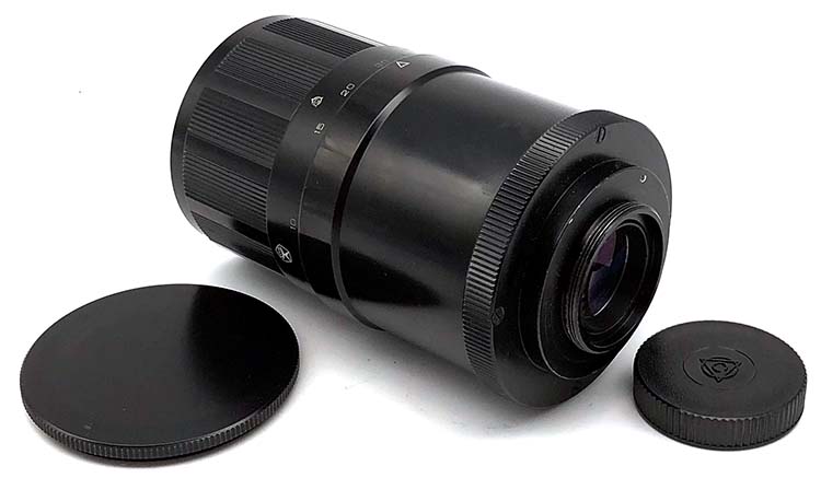 Soviet MC ZM-5CA 8/500mm LZOS SLR Mirror lens with M42 screw mount