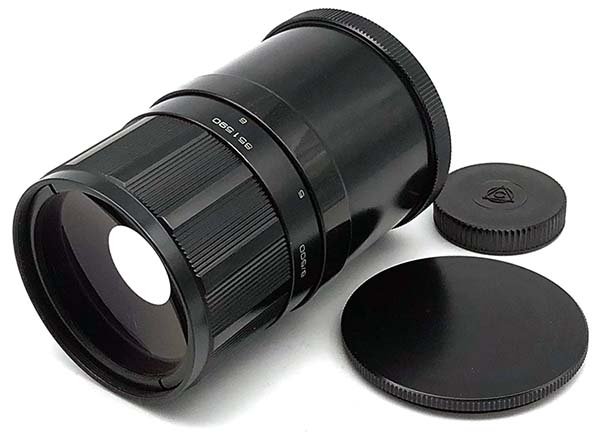 Soviet MC ZM-5CA 8/500mm LZOS SLR Mirror lens with M42 screw mount