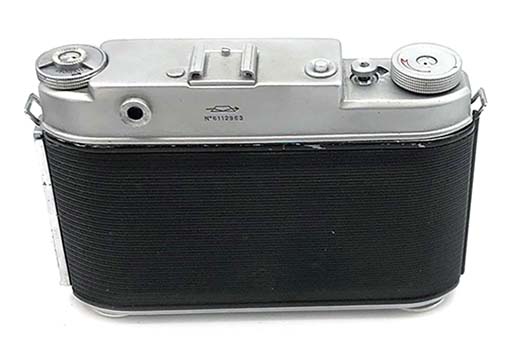 ISKRA Soviet KMZ Agfa copy 6x6 medium format camera with Industar