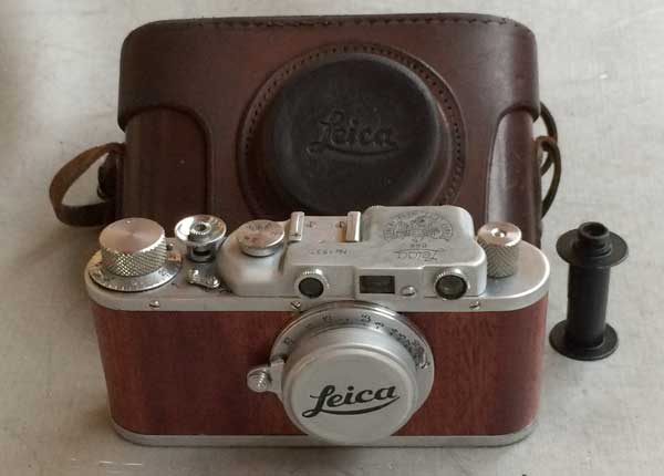 Leica II D Anniversary 1923 copy chrome wood in leather case (FED